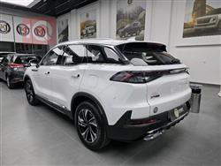 BAIC X7